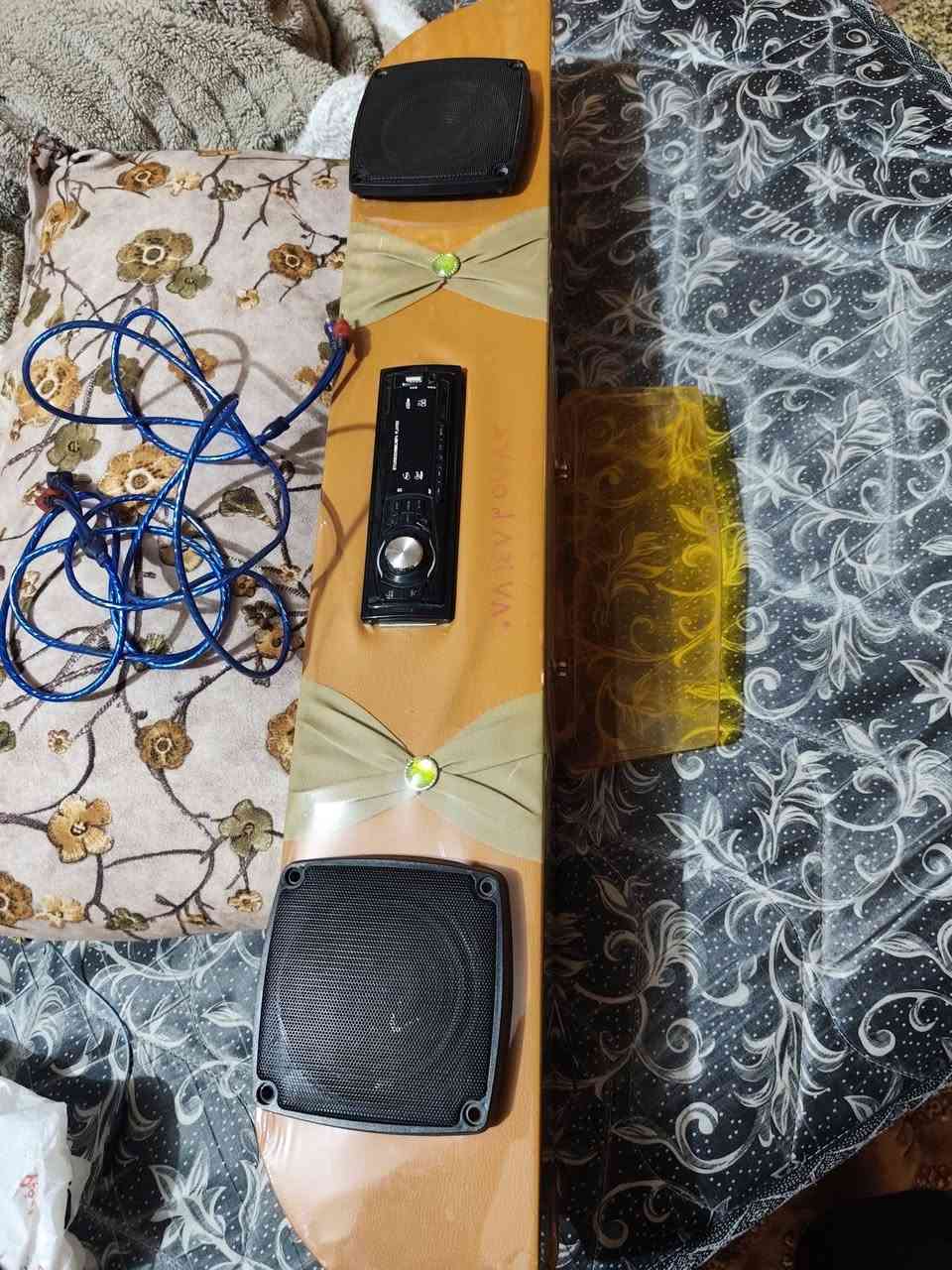 السلام عليكم للبيع سستم الكرت مالته اني مبدله النحاس الكرت النحاس يعني بس الكرت اخذته 25  ودشبول كامل مسجل وسماعات كامالات اني اشدهن الك وذا معجبك الصوت الودمه مال الدمام رجعهن بعدهن جدد استخدام قليل نضافتهن 99  بل 100 اي استفسار اتصل وتدلل السعر سعرهن 80 وبيهن مجال   ***********     ***********
