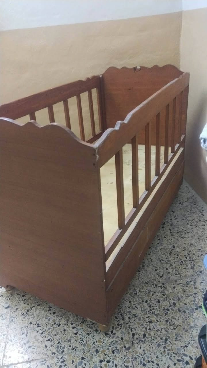 تخت خشب صاج عراقي ثقيل كلش الطول ١٤٠ والعرض ٧٠
@السعر ٧٠
المكان سومر
الشراي يجي خاص


**إذا كنت صاحب هذا الإعلان وتريد حذفه لأي سبب، رجاءا أرسل رسالة إلى الدعم الفني**