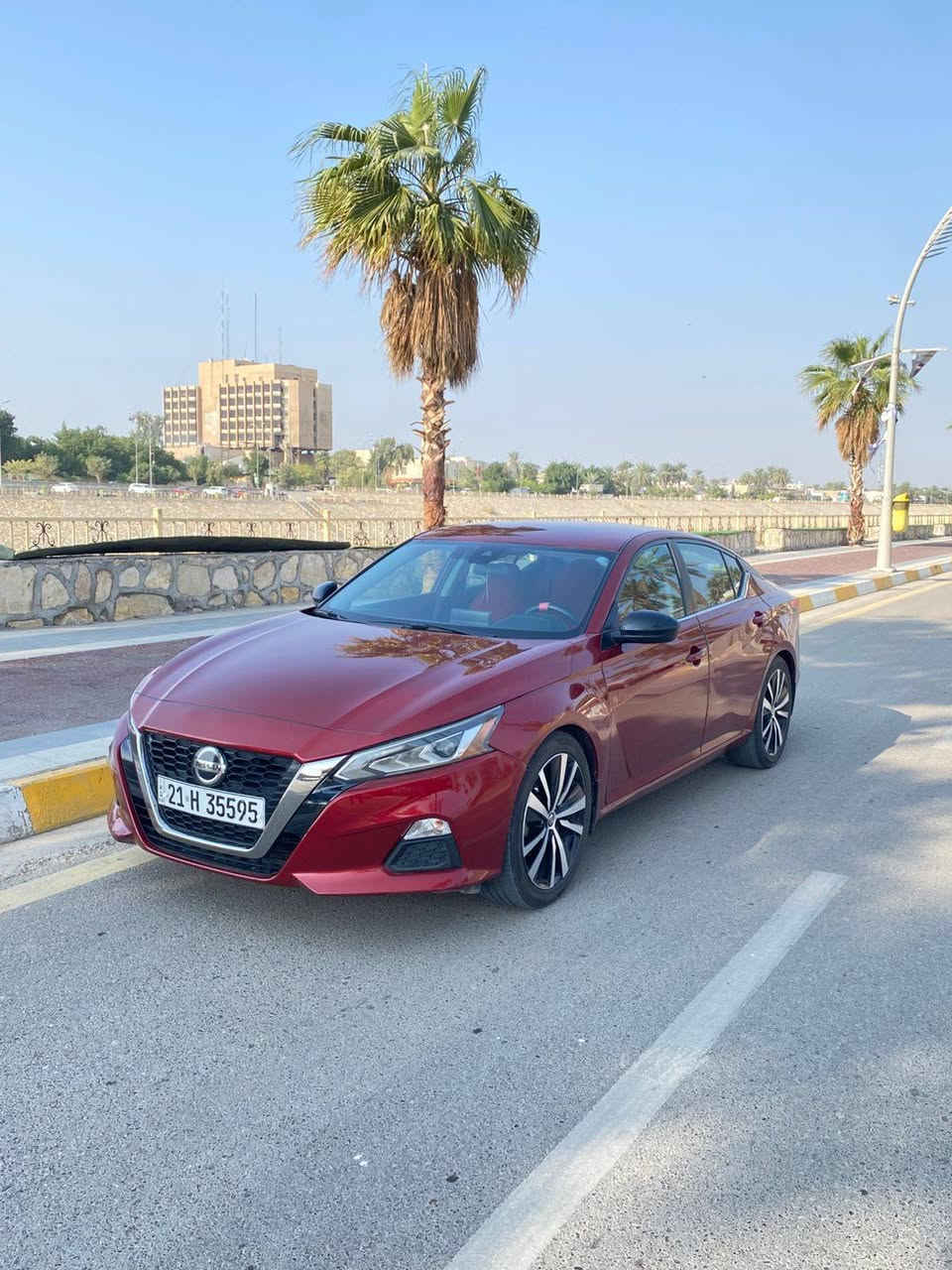 للبيع  موديل 20..SR  ضرر باب السائق بارد تفاصيل ***********
