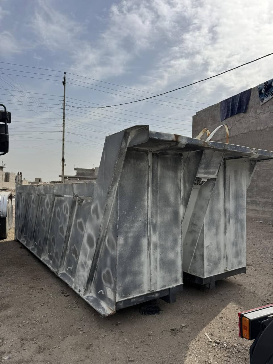 بدي البيع 
طوال 5ونص 
بس صندوك الاستفسار 
***********
