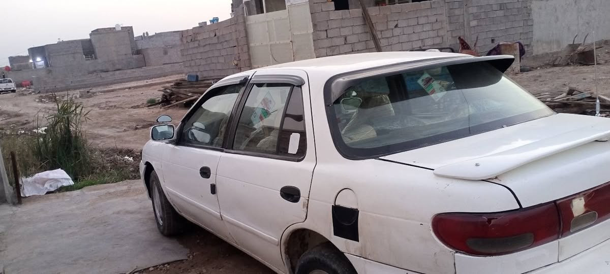 السلام عليك
كيا سيفيا للبيع موديل 94 رقم بغداد الدولي مصفرة 
السيارة مكفولة كفالة عامه +تبريد فول 
السيارة كير عادي 
كير محرك كفالة 
تاير جديد ,كهربائيات كلهة شغالة ،حدادية جديد 
مكاني واسط الزبيدية ***********
