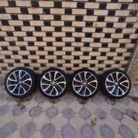 ويل كب كورولا • 18انش • نجف