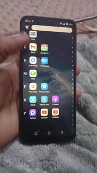 شاشة أصلية • ذاكرة ١٢٨ • القاسم