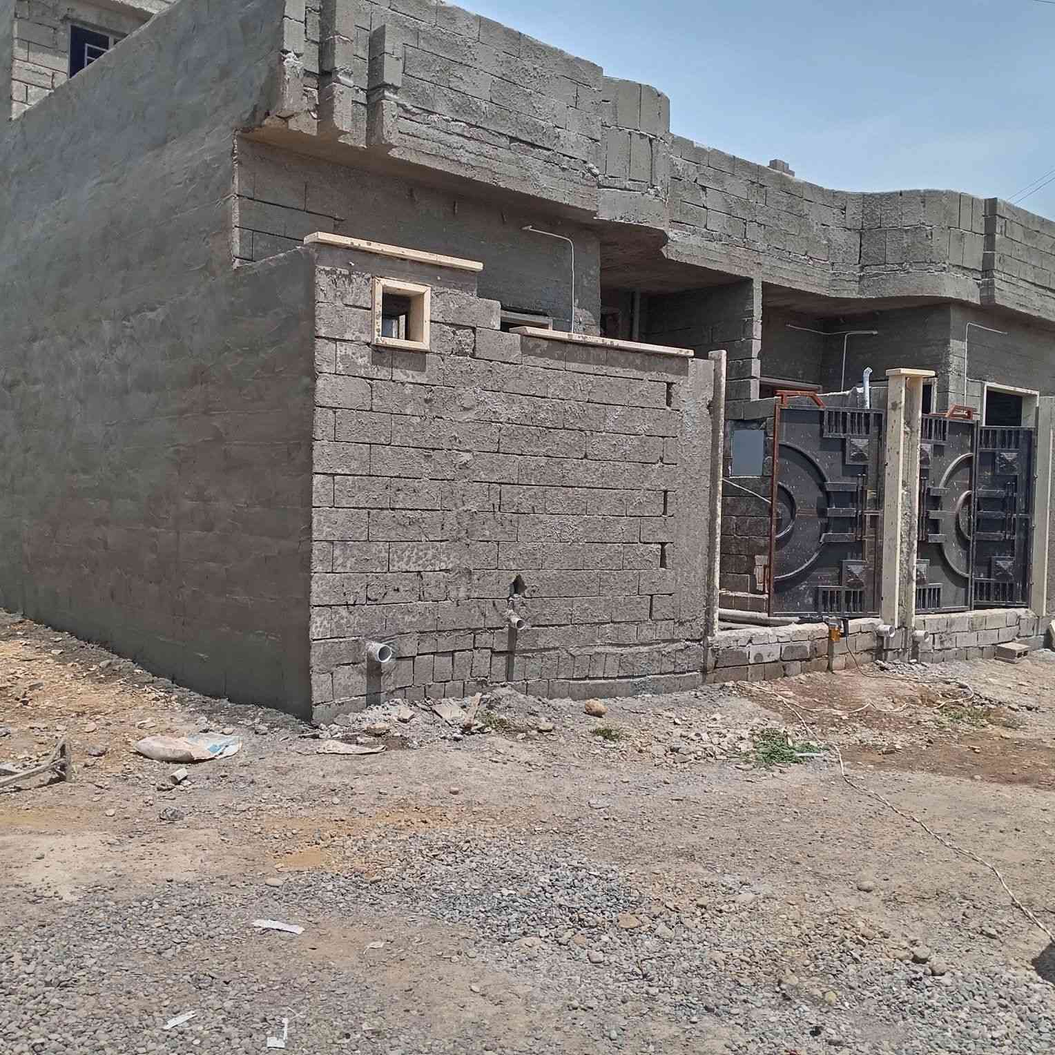 للبيع هياكل تسلوم مفتاح  حي الزيتون  قريب جمعيت لصحا المساحه 100 متر نموذج 25 وصل بلديه ***********
