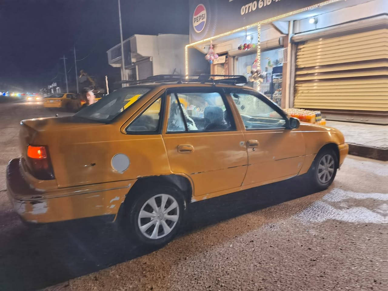 دايو سلو 96 جاهزه محرك بشرط تخم تاير جديد كهربائية شغاله دفتر بانزين سياره بدون ضرر سياره جاهزه ماناقصه الف محرك مابي لا صرف ولا بخار داخله نضيف السعر 23 بيها مجال الطيبين مكان كركوك كوباني//***********//***********
