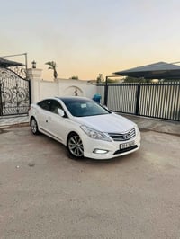 ازيرا V6 • ٢٠١٤ • بانوراما