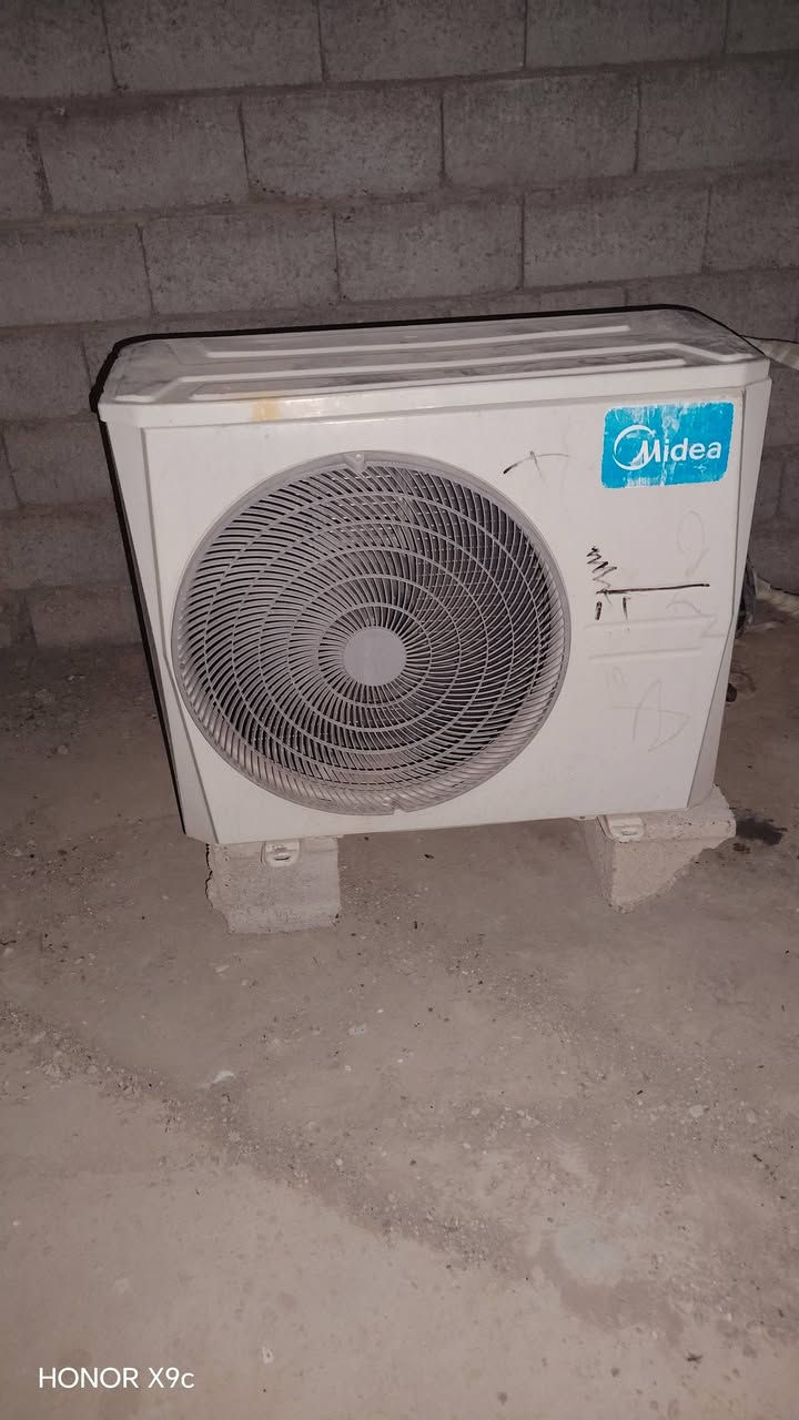 عملنا لهذا اليوم 

تنصيب سبلت ميديا 2 طن

تنصيب سبلت ميديا 2 طن

غسل وتنصيب سبلت توسوت 2 طن

للاستفسار الاتصال على 
***********
***********
