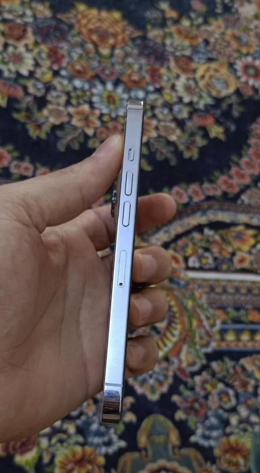 13 برو  فقط
256
شرق اوسط نموذج  / AAA / M
بطارية 🔋 77
السعر / 500 الف
الكاظمية 
***********
