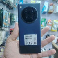 انفنكس. زيرو 40 ذاكره. (512/رام 8+3) بطاريه 5000. (07882223500) للتواص...