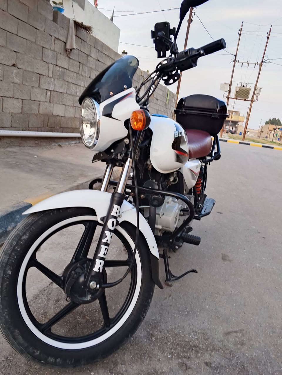 السلام عليكم بوكسر كلاسيكي موديل 23 نضافه فول *********** اتصل وتدلل
