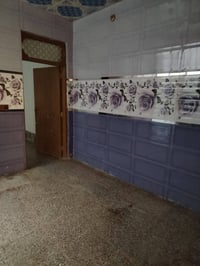 100 متر للايجار شارع المجمعات مول بغداد بالسعر 10 مليون 07808881891