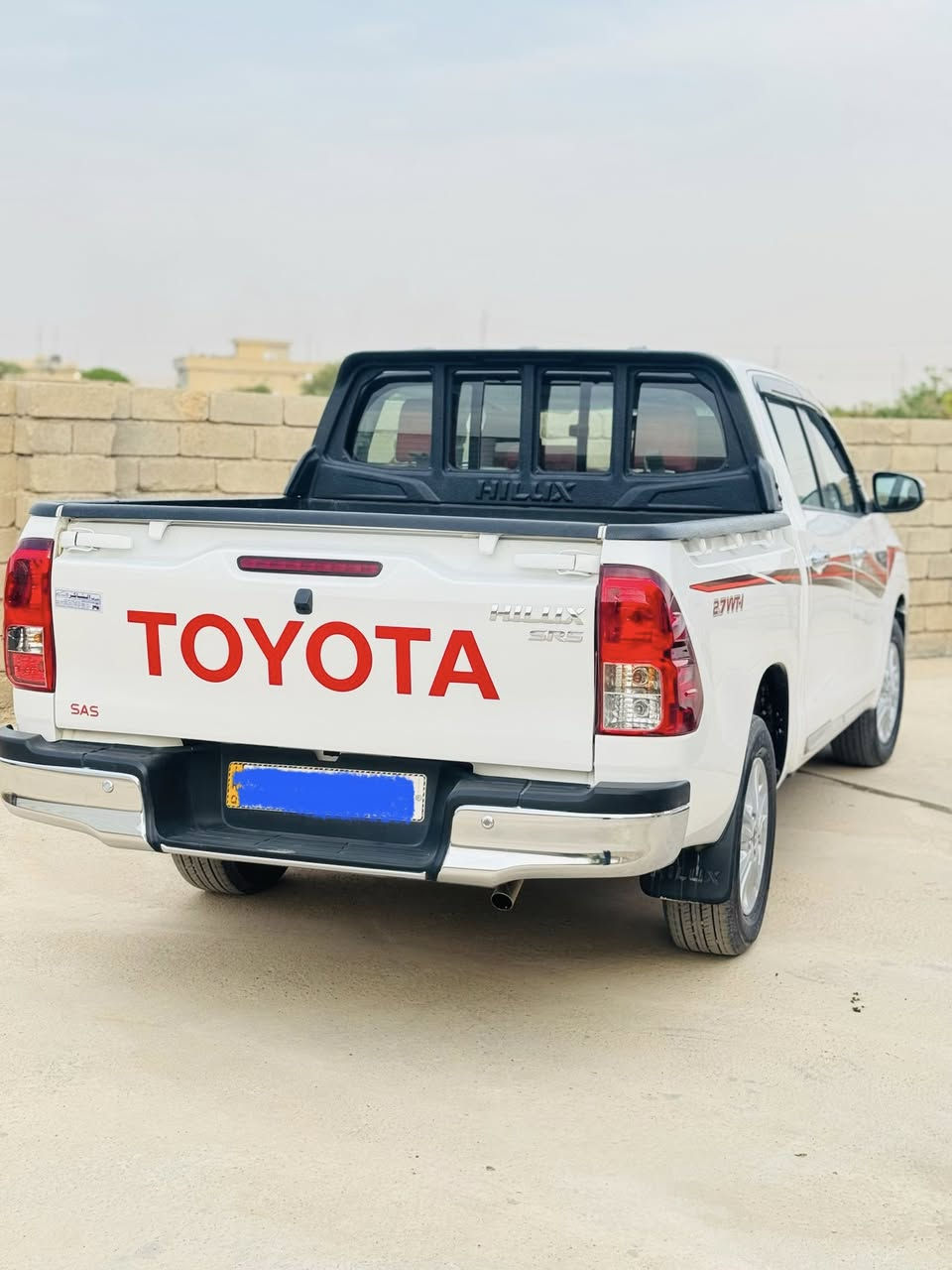 هايلوكس🔥
2025
فول
ماشية 10 ألف
شركة ساز
رقم اربيل
كفالة من الدعامية للدعامية من كلشي
مكان السيارة صلاح الدين_قرية المسحگ
للأستفسار….
***********
***********
