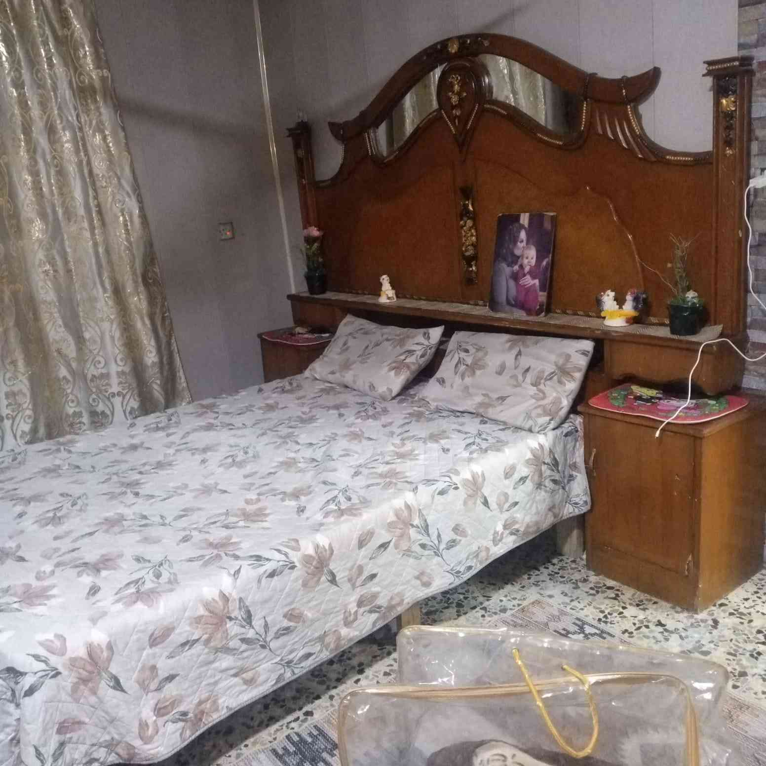 سلام عليكم غرفة نوم للبيع
السعر ٣٠٠ اللف وقابل للتفاوض
مكاني سبع قصور
*********** واتساب
