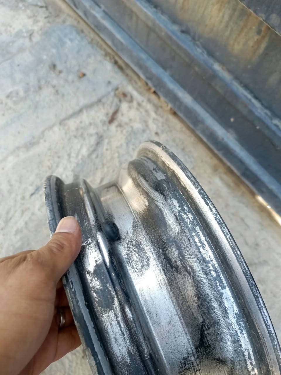 ويل اكروم مال ستوته لبيع 25الف
مكان حي العسكري ***********
