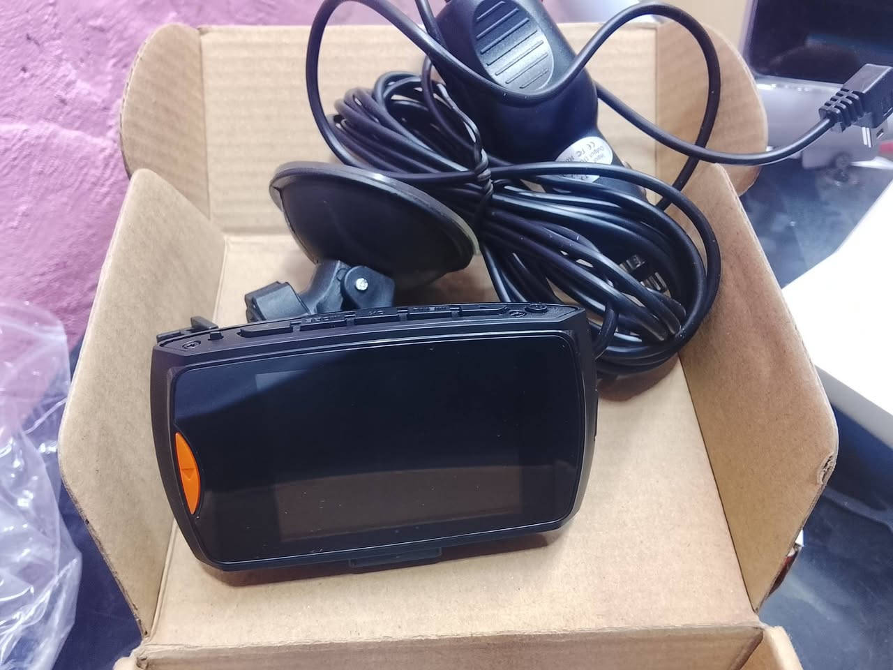 داش كام عدد 2 وشاشه مال سياره تعليك شرط امزون باله اصلي
للتواصل ***********
