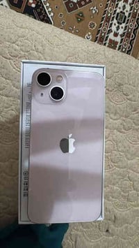 ايفون 13 ذاكره ١٢٨ بطارية ٩٥ الجهاز اخو الجديد السعر ٤٥٠قفل 0771224578...