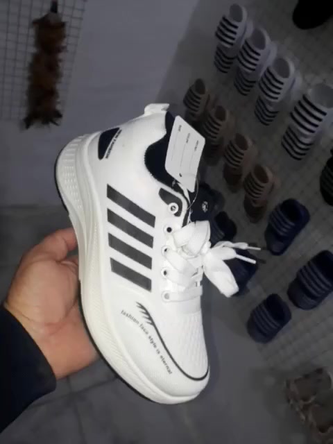 بسم الله الرحمن الرحيم 
بمناسبة حلول شهر رمضان المبارك 🌙وقدوم عيد الفطر  المبارك 🌞 يعلن محل الأسطورة لبيع الأحذية الرجالية والنسائية والشبابي والأطفال عن توفر بضاعة جديدة من الاحذية والشحاطات الرجالي والنسائية وأحذية بناتي وولادي وبأسعار مناسبة جدا يعني جوة السوك اهلا وسهلا بكم وحضوركم يشرفنا 💞 
العنوان كوت داموك ال 150الشارع المجاور لمعهد بيروت للدورات التقوية خلف منتدى شباب الزهراء الرياضي.


**إذا كنت صاحب هذا الإعلان وتريد حذفه لأي سبب، رجاءا أرسل رسالة إلى الدعم الفني**