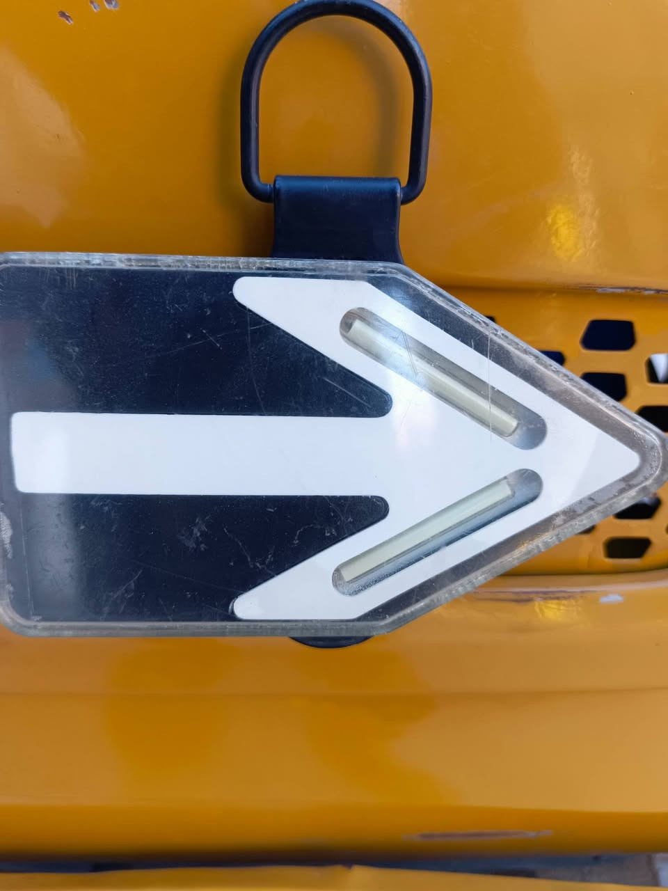 السلام عليكم ....اسهم اصليه عدد 2 للبيع ب 75 الف مكاني بغداد
***********
