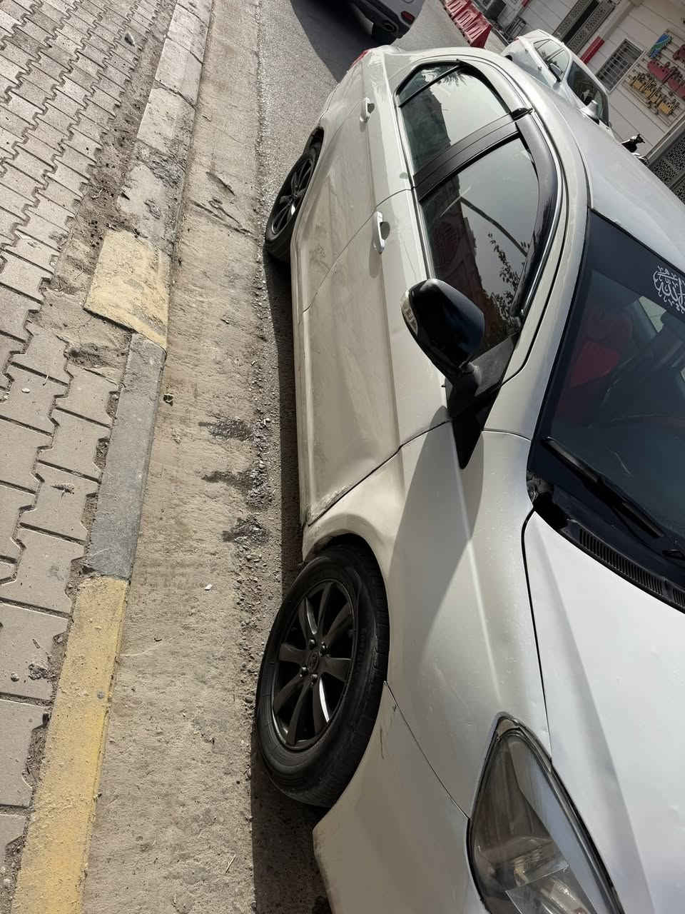 كريت ويل فولكس موديل 12
بيها تلكيط خياس هلالات ودوس 
كير ومحرك زينات حدادية كهربائيات
رقم بابل تحويل مباشر ب37 وبيها مجال
مكاني واسط / الكوت
***********/ ***********
