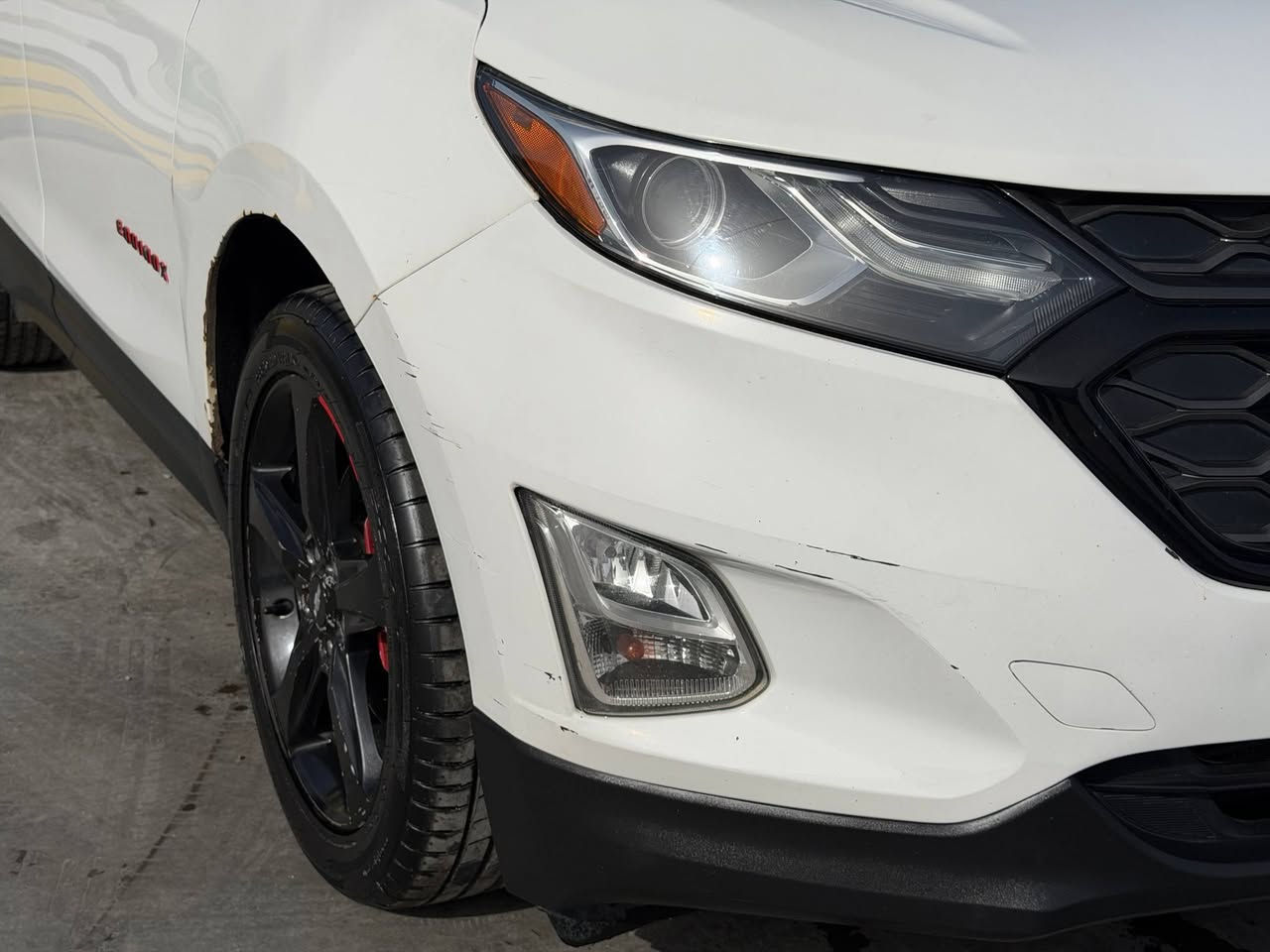 السلام عليكم
للبيع 
شوفرليت ايكونكس موديل 2020 فئة RED LINE LT
محرك 2.0T
الضرر موضح بالصور 
ماشية 94 الف
داخل مخمل
حساسات خلفية
صندوق كهرباء
كشن السائق كهرباء 
نقط عمية
تحديد مسار 
بدون فتحة سقف
تشغيل عن بعد
السعر. 163 ورقة وبيه مجال
المكان بغداد 
***********
