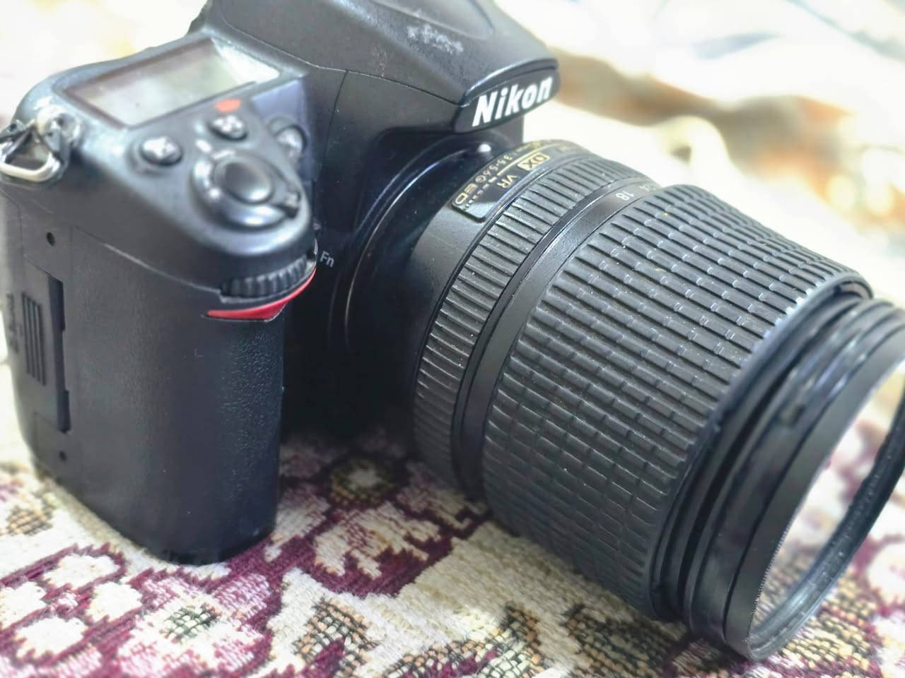 نيكون D7000
الكاميرا شغالة كل خلل مابيهه شرط الفحص
تفحص يلا تاخذ
الشتر واضح بالصورة
الاغراض
عدسة 140.18
شاحنة 
الواير
بطارية
السعر 425 الف دينار شامل اجور التوصيل
العنوان البصرة توصيل متوفر لكل المحافظات
للتواصل خاص او واتساب ***********
