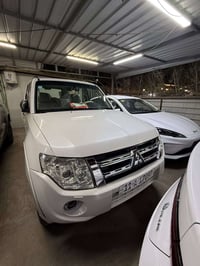 باجيرو 2013 فول مواصفات  ماشيه 160 الف النظافة ميحتاج اشرح مثل ما موضح...