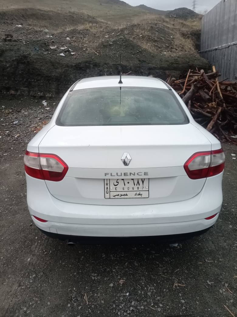 ڕینۆ فلۆنس 2013 هەزەو پاکانەی بۆ کراوە سێ یان چوار پارچەی سبوخە بێ ناوگرتن پشتن و پێش کەپسە بێرباگی نەتەقیوە سەیارەکە لە سۆرانە نرخی 52 کەمێک مەجال سوران, أربيل


**إذا كنت صاحب هذا الإعلان وتريد حذفه لأي سبب، رجاءا أرسل رسالة إلى الدعم الفني**