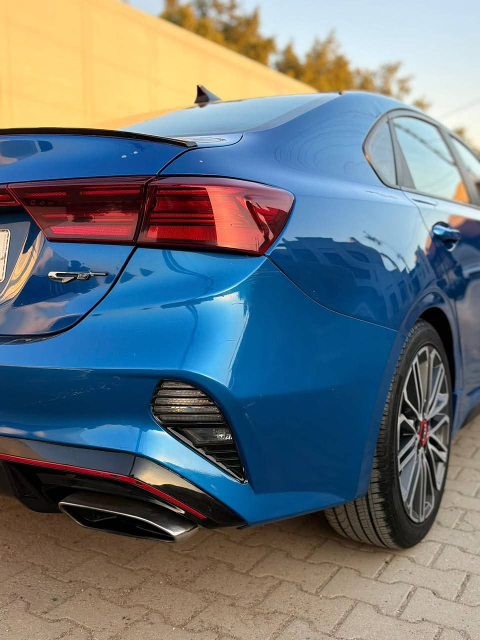 (كيافورتي GT تيربو مكينة1.6🚀 موديل(2023)
فول مواصفات لون چويتي مميز سيارة ماشية57 ميل
-فتحة.بصمة.تحكمات.كشن جلد تدفئة تبريد مختم GT هواي مواصفات الجيتي معرف بلمواصفات 
-رقم بغداد بأسمي صور الحادث موجودة وسونار موجود وصاحبهة موجود مكان السيارة بغداد الجديدة بنعيرة يم كنيسة مارتوما.
-سعر 155ورقة. بيه مجال 
0770 927 0621
