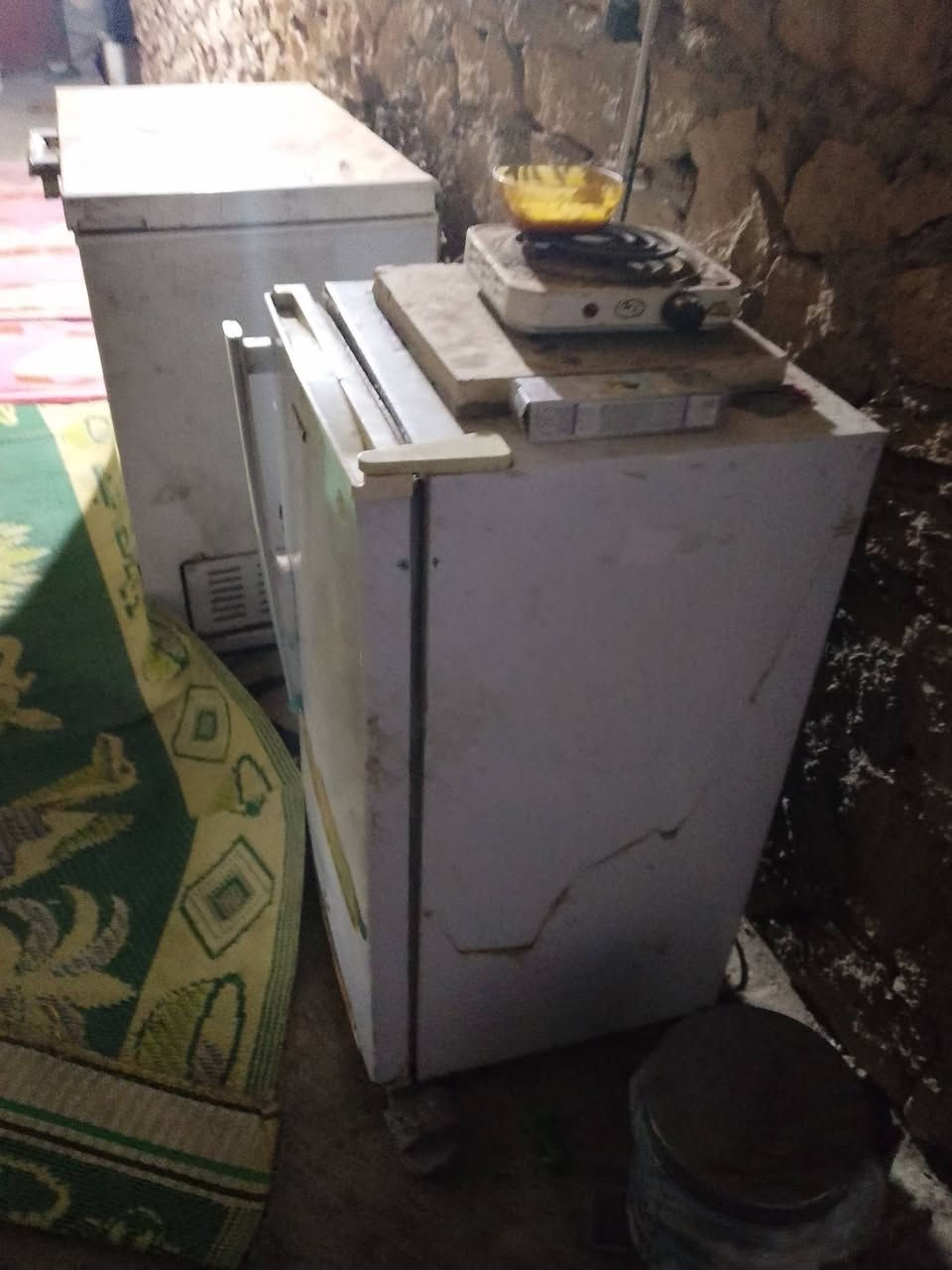 السلام عليكم
مجمدة وثلاجة للبيع محتاج لحالة اضطرارية لحد يكسر بيهن شغالات مال بيت
***********
