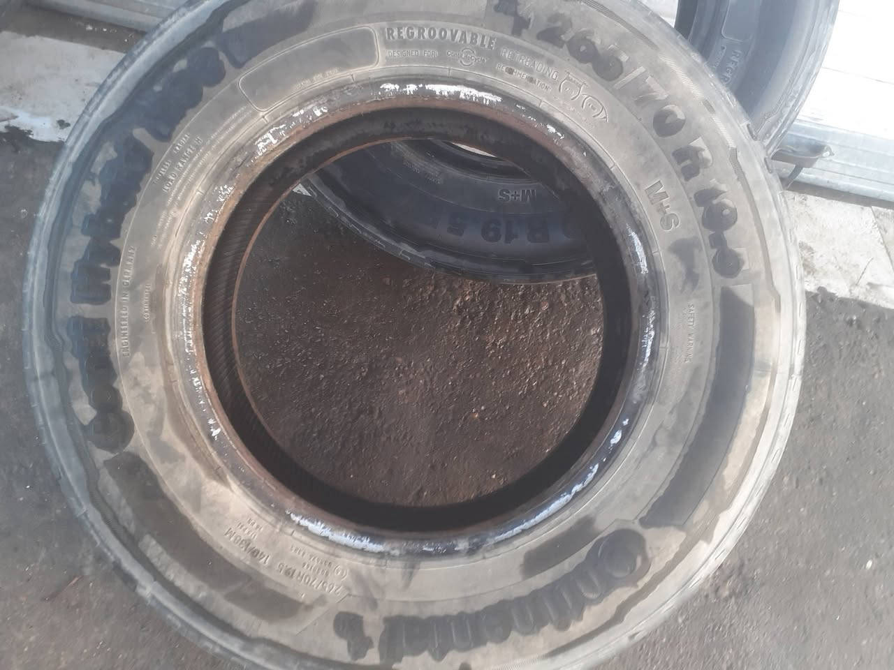 اطارات مال اتيكو 3 أزواج مستعملات اوربي حجم 265 / 70 /5,19
زوج كود يار و3 تايرات كونتنتال واحد برجستون 

السعر 300 

العنوان بغداد الدورة علوة الرشيد


**إذا كنت صاحب هذا الإعلان وتريد حذفه لأي سبب، رجاءا أرسل رسالة إلى الدعم الفني**