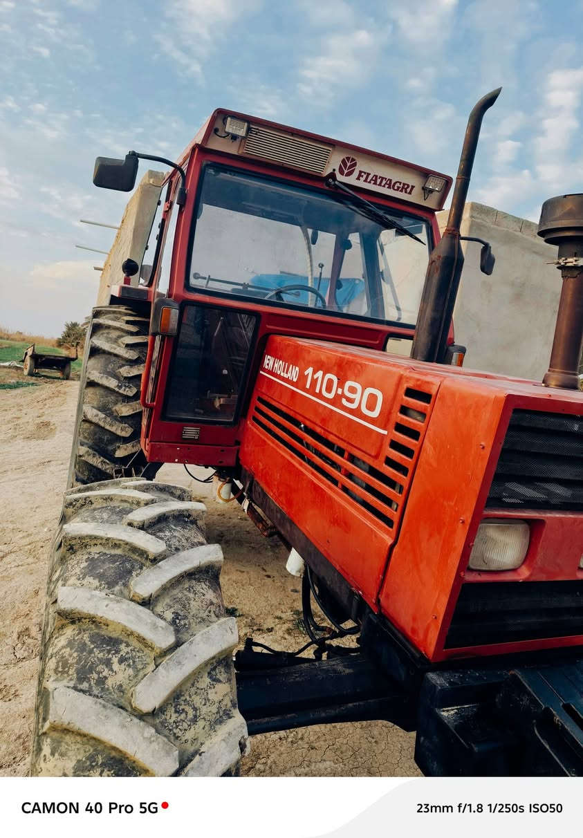 السلام عليكم مكينه فيات حجم 110دخول  جديد منفيس مكينه نضيفه  فول  المكينه مثل مابصوره واحسن ماناقصها برقي تبريد محرك كير  مكفوله سعر (40)وبيها مجال للشراي  العنوان واسط قضاء الزبيديه للستفسار ***********
