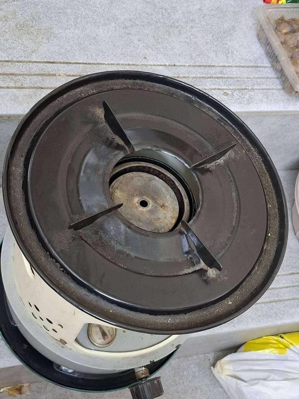 جولة حجم كبير فتيلتها مال صوبة فوجيكا للطبخ وللتدفئة
سعرها ٢٥الف للاتصال ***********
