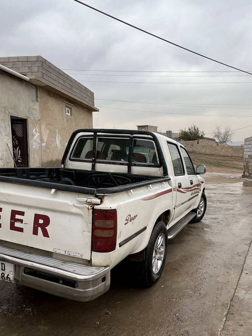 سلام عليكم 
بيكم دير 2012شرط التحويل أو الوكاله و السنويه لي 28و الكير شرط و المحرك معمر 
السعر 75وبي مجال 
***********
***********
