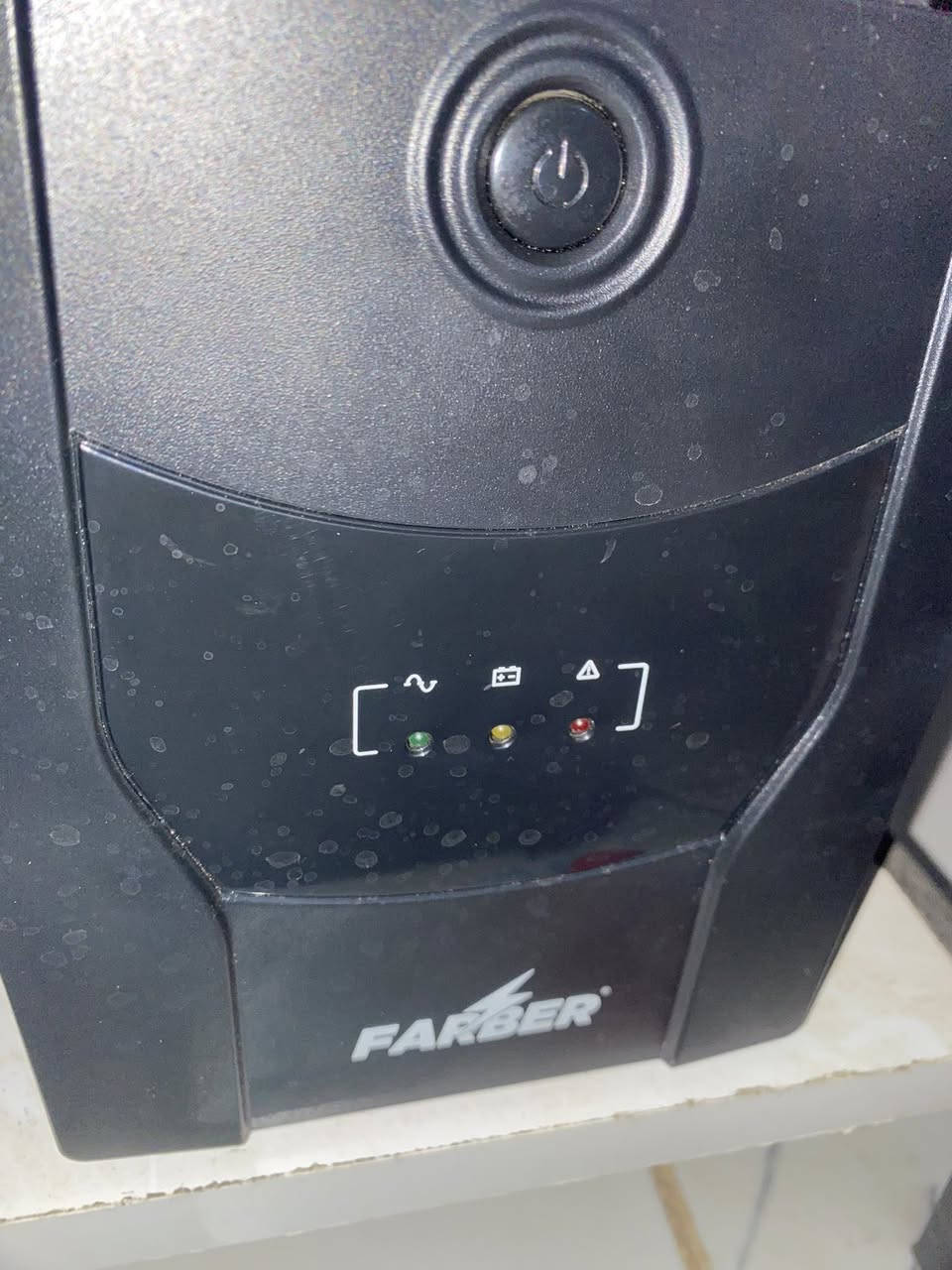 ups farber 1500 جديد جديد جديد مستخدم   قليل حيل.                                    مع شاشه hp 60hz 24                                                     سعرهن 125 لا يوجد توصيل ***********
