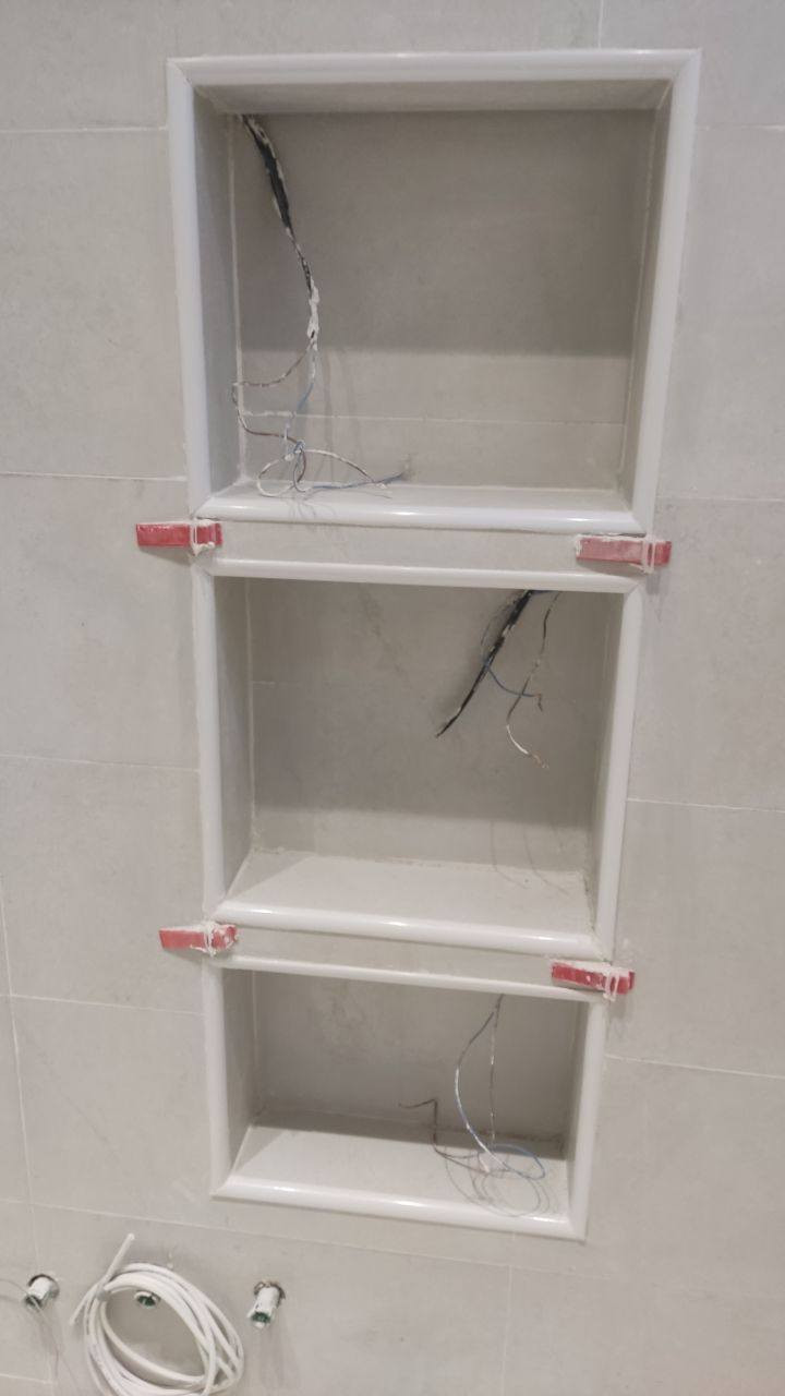 سلام عليكم اني خلفه مال سراميك شغل عالي ودرجه اولا للستفسار***********
