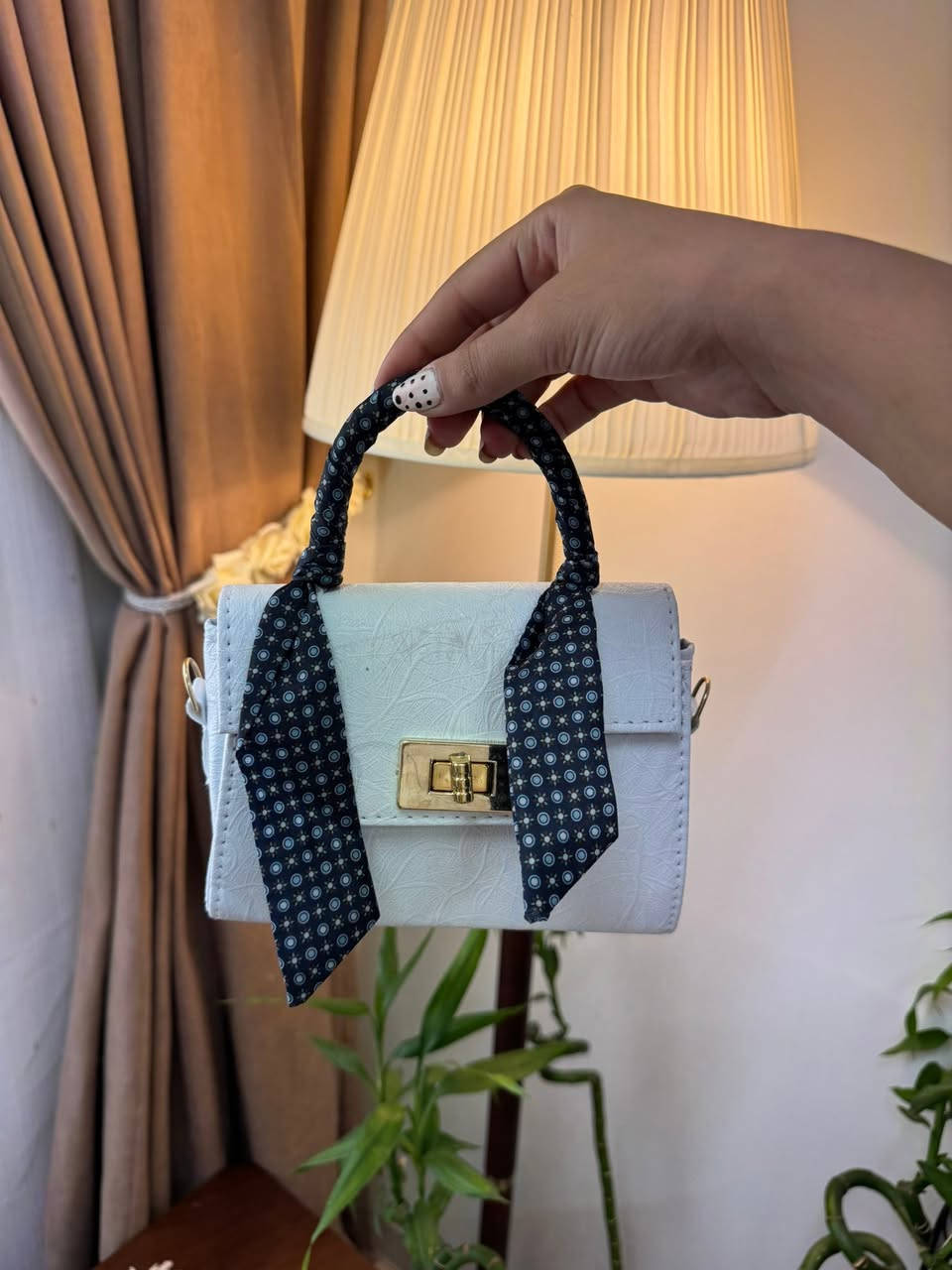 بنات وفرت جنط كوالتي ممتاز 👌👜
قطع جديدة وحلوة ماركات ❤️‍🔥
اسعار جدا مناسبة مقارنة بالجودة 
مراسلة خاص 📤


**إذا كنت صاحب هذا الإعلان وتريد حذفه لأي سبب، رجاءا أرسل رسالة إلى الدعم الفني**