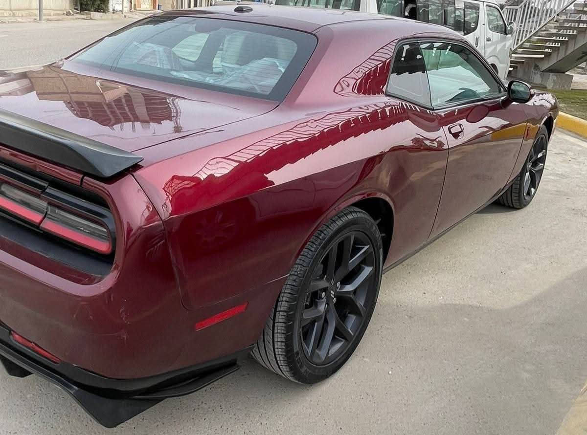 اللي يدور لون مميز وحادث خلفي وبسعر مناسب جدا
جالنجر موديل 2020 لون مميز كرزي (ماروني)
ماشية 54 الف  
بجم كبس بدون ايرباك حتى الدعامية مكفولة 
دفيوزر خلفي محدث السيارة مبرمجة يم الياس ياسر 
مكينة كير مكفولات حدادية جديدة مصارلهه شهر براد جديد مسويلهة نانو سيراميك قبل يومين 
سنوية جديدة 
حادثها من امريكا صندوك راجع بارد بدون صبغ بدون تبديل حتى الدعاميات ثنينهن بلاديات يمي صار بيهه ربع جاملغ خلفي صبغ 
سيارة جاهزة من كل شي مابيها اي نقص 
مكان السيارة بغداد الغزالية 
للاستفسار ***********
