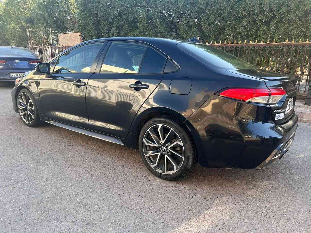 تيوتا كورلا 2022 Se وارد أمريكي 
رقم أربيل تحويل مباشر 
عداد المسافه : 89000 ml
حجم المحرك : 4 سلندر 2000 
الضرر : جاملغ وبنيد وصور حادث موجوده وصبغ قليل بلباب

المواصفات 
شاشه كار بلي - رادار مانع تصادم امامي-نظام اقتصادي وسبورت
هاند بريك كهرباء - كامره خلفيه - لايت زينون
تحديد مسار - كروز سرعه - قياده اليه 
السياره حلوة ونظيفه حداديه وسط 
✍🏻السعر 135 $ للاتصال على الرقم متوفر وتساب
 *********** 
العنوان / بغداد / بغداد الجديدة
 معرض الرحمة لتجارة السيارات قرب جبار ابوالشربت
