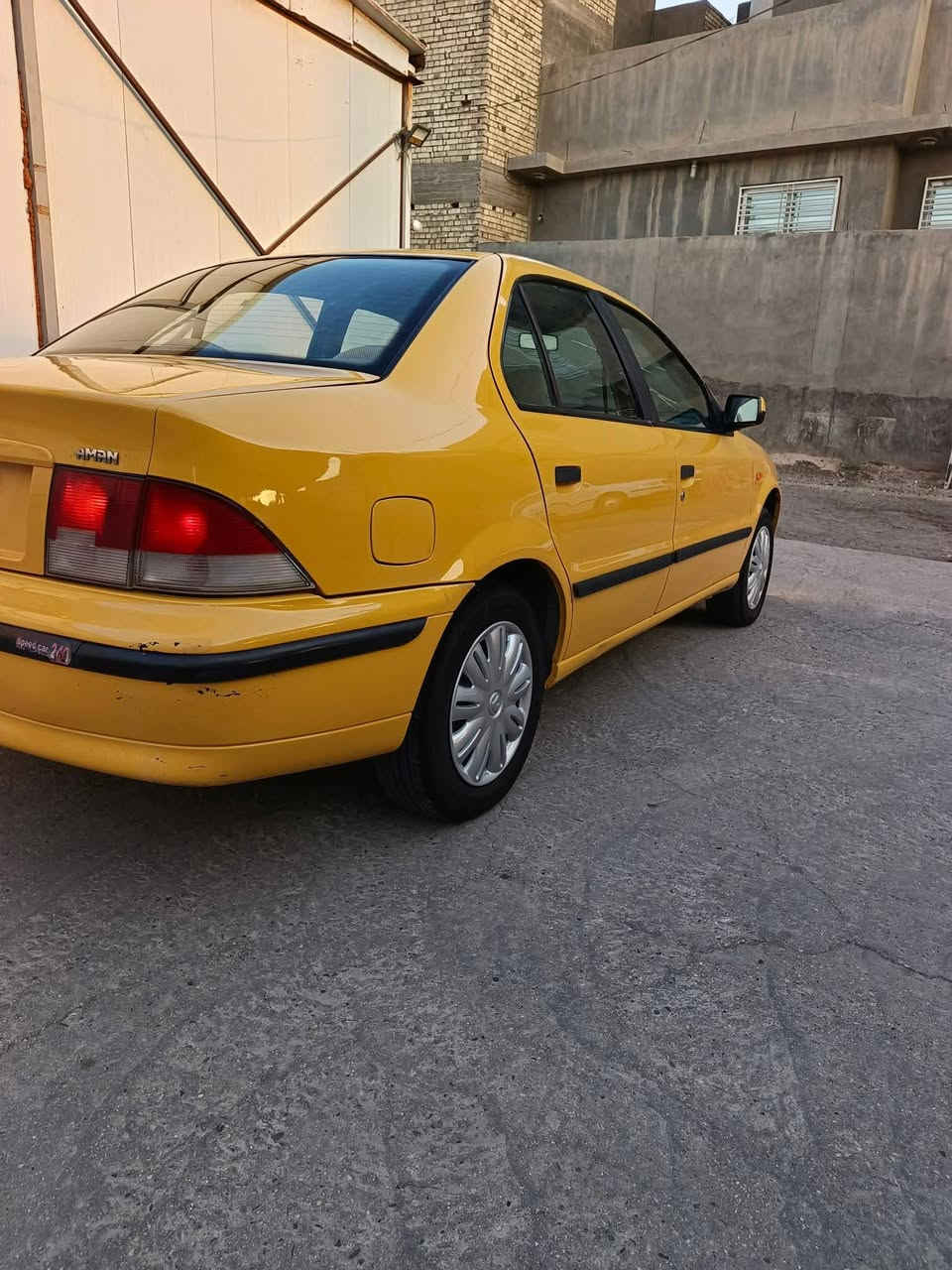 السلام عليكم 

سمند موديل 2011 رقم بابل سنوية لل 2028 مكفولة كفالة عامة ما عدا شبر بارد بالباب الخلفي سيارة جديدة برغي مامفتوح بيها على وضع الشركة مكاني بابل 
للاستفسار ***********//***********
