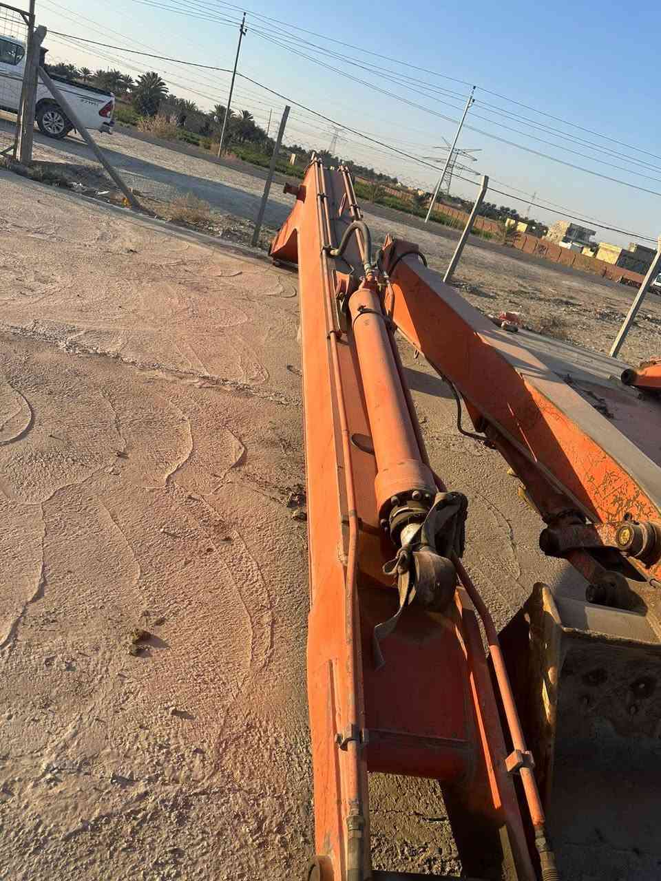 السلام عليكم للبيع  ذراع طويل العدد اثني مكفول كفاله عامه حداديه جديده الاتصال على الرقم ***********
***********
