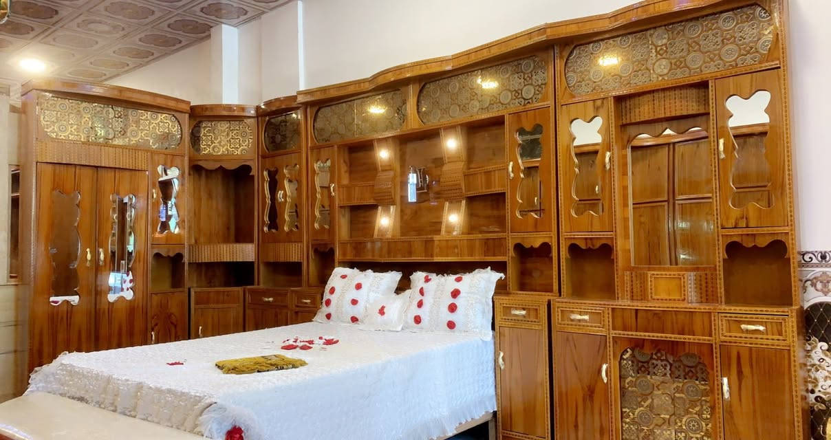 يعلن (معرض الجشعمي )
غرف نوم للبيع بالنقد  والتقسيط 
غرفة نوم صاج عراقي 
السعر بالنقد مليون و350
القسط: 152

 للأســتفسـار
‏***********
‏(واتساب) 

كافه الموظفين الذين يمتلكون ماستر كارد
#للموضفين الدوله- والجيش - والشرطه - والمتقاعدين - والرعايه والحشد الشعبي
 
او زيارة موقعنا 🚗
 
#العنوان
الانبار- الرمادي-التاميم - القادسيه الاولى شارع المشاتل - قرب ركن المدينه٠
