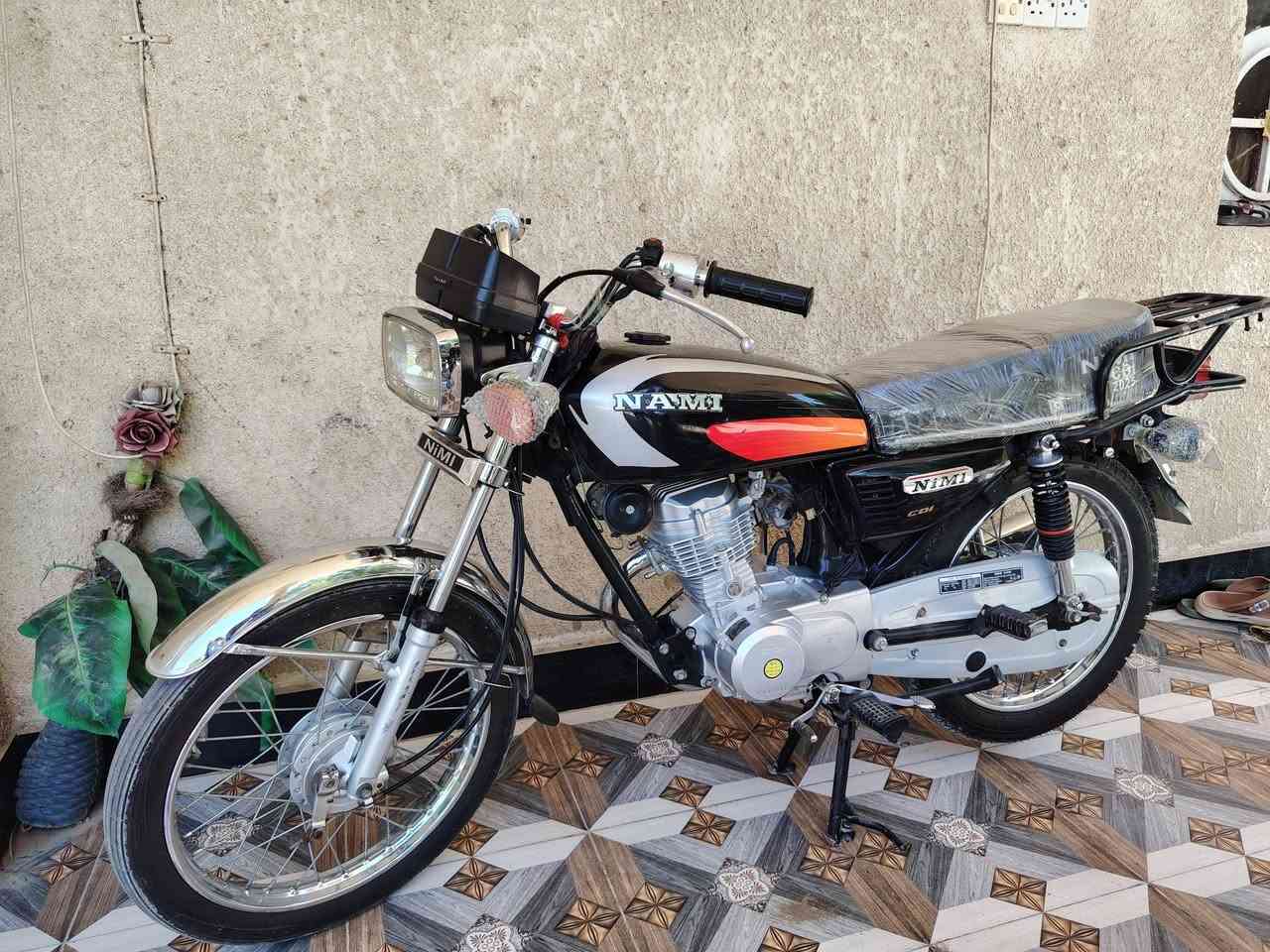 للبيع نامه امتياز مديل 25 سكنر مكفوله كفاله عامه بعده جيس هذا رقمي ***********
