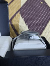 اصليه • ساعة