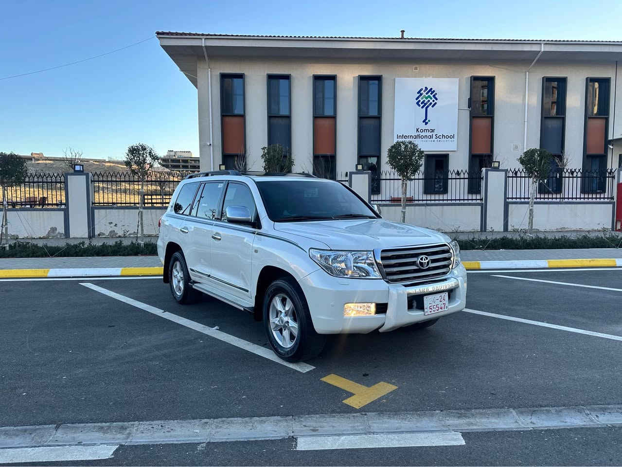 وەنەوشە 2010 GXR ٨هەشت بستۆن فول فول مواسە فات دوبەی  ١ مانگە داخل بوە کتابی تازە داخل بونەکەی تیدایە تیر مەسروف سەیارەکە دەروناوی لەسەر دەقی شەریکە ماوەتەوە  بی بۆیاخ بی سارد بی چاڵ بی شخوت   ٢١٤ هەزار ڕۆشتوە ئەولەزگەیەش بۆجوانی تازە لیم داوە سەیارەکە تا بلیت لۆک و جوان و بی مەسرەفە و زۆرتازە مەوەتەوە مەکیینە و گیر و دەبل ئەکسل و کارەبای  بی عەیبە و هەموی بەشەرت سەیارەکە لە جوانیدا وەسف ناکریت هەمو گیانی بەشەرت وە گۆرینەوە ناکەم تەنها فرۆشتنە سعری $٢٠٥گەلا و مەجالیکی کەم لە سلیمانیم *********** السليمانية, العراق
