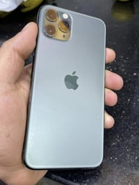 آيفون ١١ برو • ٢٥٦ • فيس ايدي متوقف