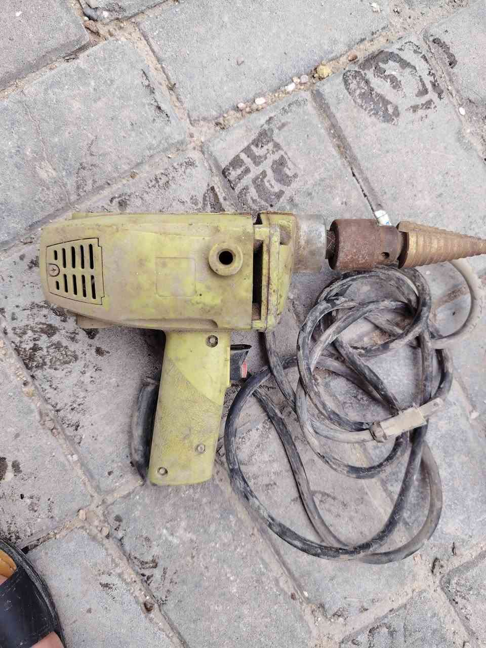 غراض اصليه لبيع مناسبات
مكان بصره حيانيه رقم ***********
