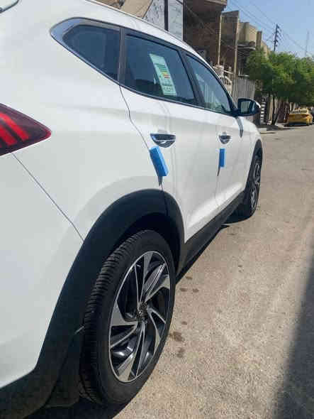 السلام عليكم
سياره توسان خليجي للبيع مودي2020
 
⬅️السياره رقم أربيل الجديد بسمي 
 سنويه مجدده الغاية 2030 

السيارة جديدة كفالة عامة 
تحويل ثاني يوم
السيارة السونار وياه الصور
⬅️ مواصفاته /
 
بصمة تشغيل
شاشه كبيره دعم كاري 
بصمة ابواب مع ترحيب
٣ انضمة قيادة
 كراسي امامية كهرباء
شاشه كبيره 
ثلاجه بلجكمجه
محرك ٢٠٠٠ دوش
اي بي اس
فول تحكم ستيرن
حاجب نهاري مع لد نهاري 
حساس خلفي 
كاميرا خلفية وامامية
مري شفط ويا القفل مع اشاير
نضام ترحيب
الاضاءة الداخلية لون لد أبيض
يدات نيكل 
قطعتين تبريد
تبريد ثلج
ويل ١٨

كراسي كهرباء
عدسات

 بدون ضربه سياره كفاله  بيها سونار جديد
بصمات عدد ٢

سياره أحله من الصور
بشرط حته حداديه شركة
 مكاني بغداد العبيدي 
‏الاتصال ***********
