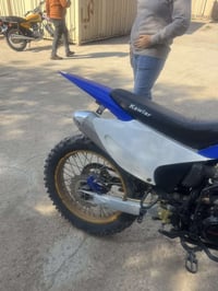 كاويار • محرك 250 • اوراق وكمرك