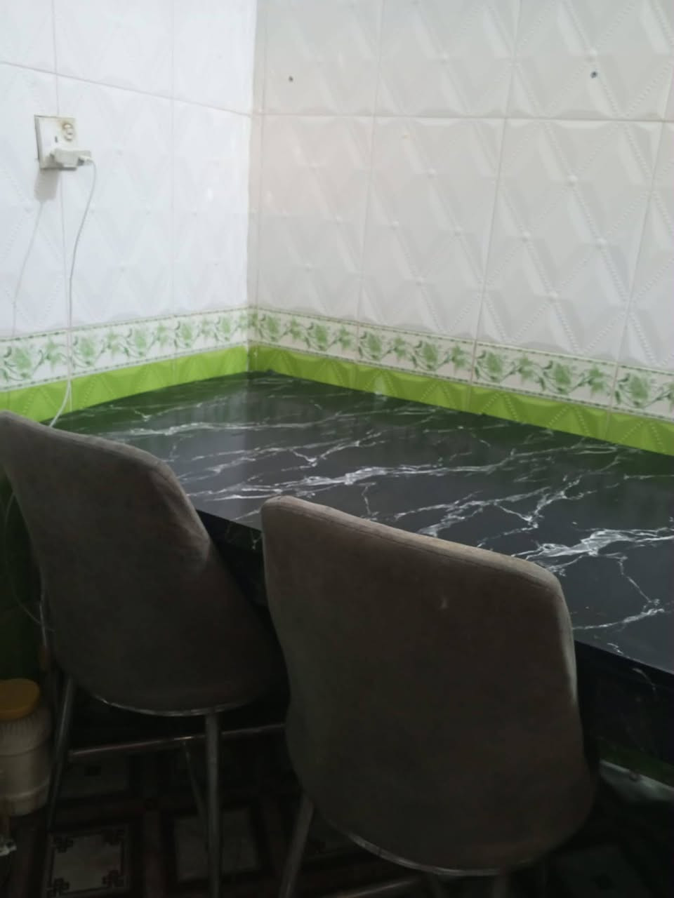 ميز طعام ويا 4 كراسي نضيف جدا بيع مستعجل مستعجل ب١٠٠ عنوان الاسكان


**إذا كنت صاحب هذا الإعلان وتريد حذفه لأي سبب، رجاءا أرسل رسالة إلى الدعم الفني**