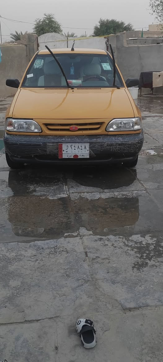 سايبه للبيع سياره نضيفه موديل ٢٠١٥ سنويه ما صاقطه مكاني دوانيه سعر ٣٥ وبيه مجال شراي يجي خاص او يتصل بيه ***********
